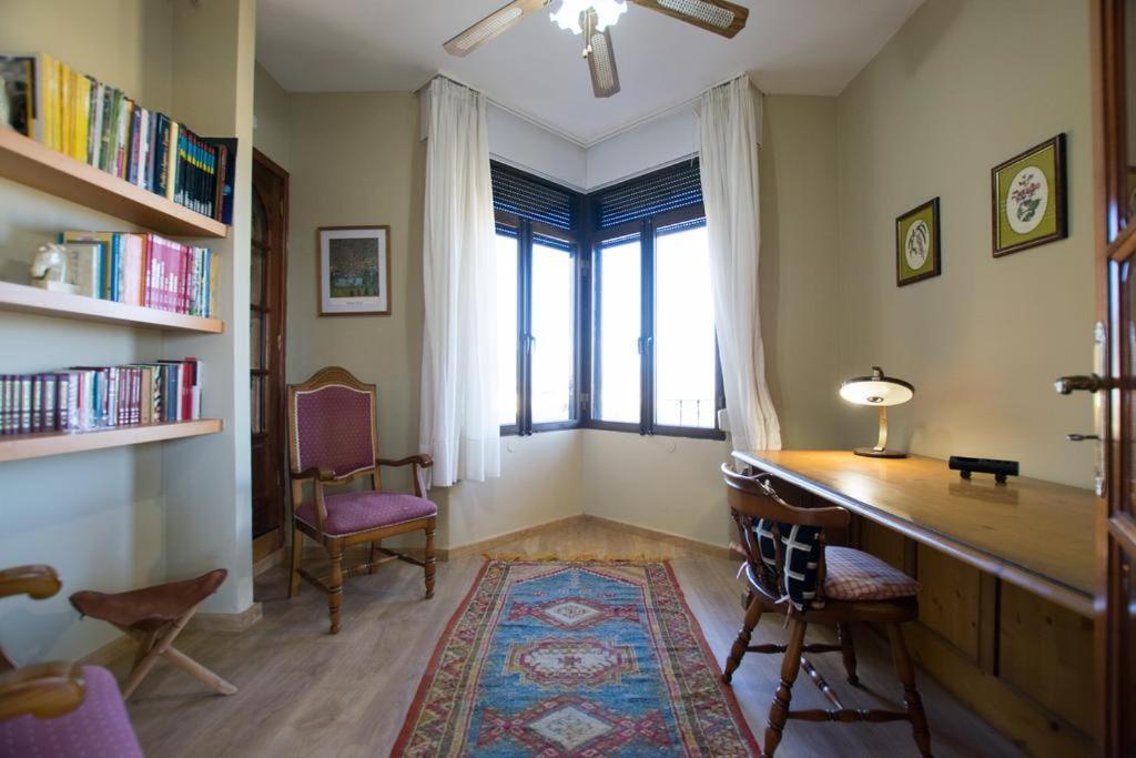 Rural Villa With Private Pool 기마르 외부 사진